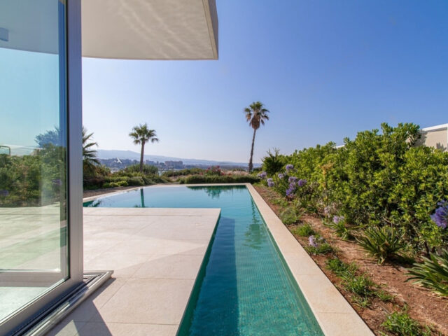 The Rise of Luxury Villas in Cyprus: Trends and Investment Opportunities